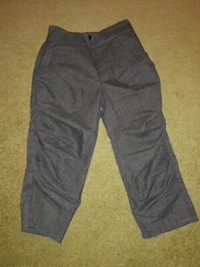 Caprihose Shorts Damen Frauen M kariert grau Sommer 3/4 dreiviertel Faltenhose - Bild 1 von 6