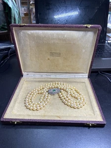 VINTAGE 18K GOLD EMERALD & DIAMOND CLASP SALTWATER PEARL NECKLACE ANTIQUE - Picture 1 of 11