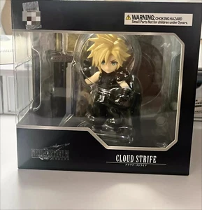 SQUARE ENIX FF7 Final Fantasy VII Cloud Cartoon Game Figure Statue Collectible - Picture 1 of 7