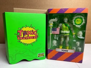 Super7 Ultimates! TOXIE Figure Toxic Crusaders Radioactive Glow EE Exclusive - Picture 1 of 12