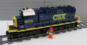 Custom Train CSX GP40 updated color  -Engine Read Item Description-