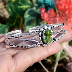 Faceted Peridot Gemstone Bangle 925 Sterling Silver Beautiful Crafted Bracelet - Picture 1 of 8