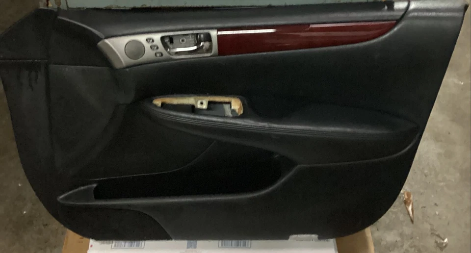 02-06 LEXUS ES300 ES330 PASAJERO DELANTERO DERECHO PUERTA PANEL TARJETA NEGRO Foto 1 de 1