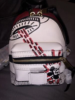Mini mochila Coach Disney Mickey Mouse X Keith Haring Academy Foto 1 de 4