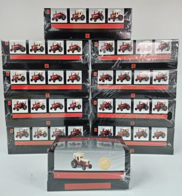 Juego completo de tractores de juguete fundido a presión 1-9 serie 66 ERTL IHC 1991 DE COLECCIÓN SELLADOS y '94 5M Foto 1 de 4