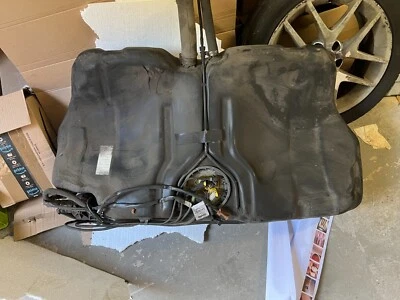 Tanque original tanque de combustible gasolina Saab 9-5 YS3E 2.3 Turbo 5192737 Foto 1 de 4