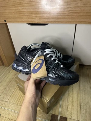 Asics Gel Kayano 14 Black White - Imagen 1 de 4