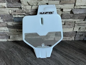 UFO  Retro Vented Front Number Plate ‘85-99 CR125 CR250 + '85-01 CR500 3726-047 - Picture 1 of 10