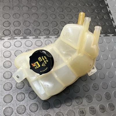 Ford Fusion 2017-2020 tanque de expansión depósito refrigerante delantero derecho OEM Foto 1 de 4