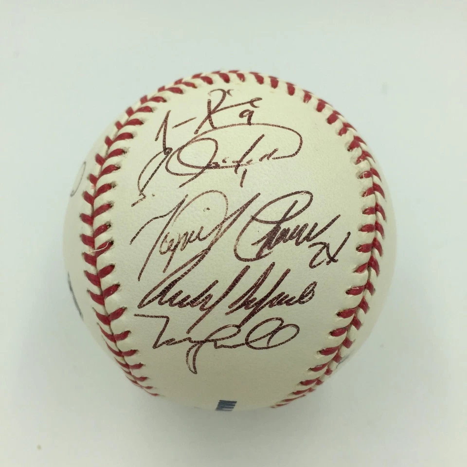 2005 Florida Marlins Team Signed Baseball Miguel Cabrera Josh Beckett PSA DNA - Image 1 of 4