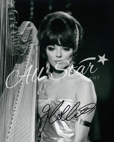 BATMAN - Joan Collins Signed Photograph 02 (SCHT) Cover
