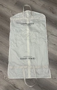 GIORGIO ARMANI LE COLLEZIONI Bolso de Ropa 42”x 23” Plegable Cremallera Beige Nylon NUEVO - Imagen 1 de 3