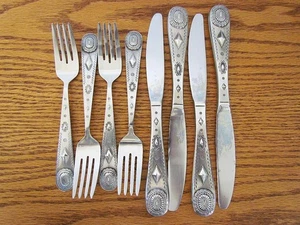 1847 Rogers Bros Taos Stainless Steel Flatware 4 Salad Forks 4 Knives Southwest - Picture 1 of 7