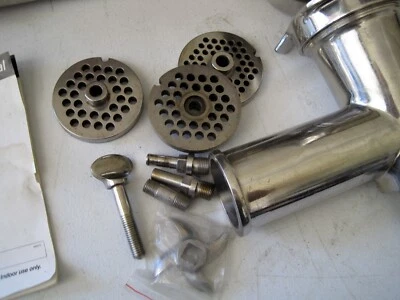 Molinillo de carne Avantco MG22R ACCESORIO/ACCESORIOS Y BANDEJA SOLAMENTE Foto 1 de 3