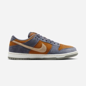 Nike Dunk SB Low Light Carbon Monarch Size 8 / NEW / HF3063-002