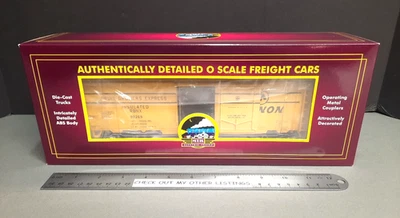 MTH Premier 20-94478 #90269 Monon Premier O Scale Reefer Car The Hoosier Line - Image 1 of 4