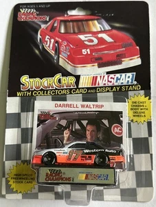 Racing Champions Stock Car #17 Darrell Waltrip 1992 NASCAR Chevy Western Union - Picture 1 of 6