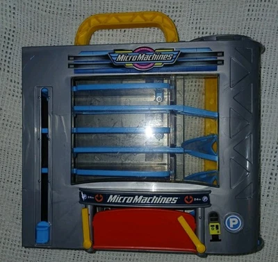 Hasbro Micro Machines 2020 Park N Go garaje estuche de almacenamiento juego  Foto 1 de 4