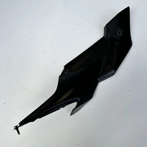 Suzuki GSR750 GSR 750 2011 Right side cover trim fairing cowling - Picture 1 of 6