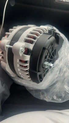 GMC Sierra 1500 2007-2013 Chevy Silverado OE/OEM alternador Mfg. Por TYC Foto 1 de 4