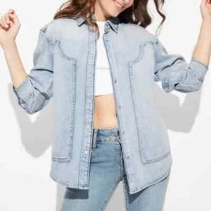 NWT Wild Fable Western Oversized Denim Jacket Size Medium - Picture 1 of 9