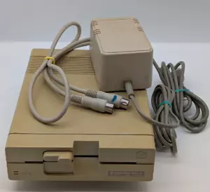 Unità floppy Commodore 1541-II C64 C128 - sigillata e funzionante ✔️ - Foto 1 di 6