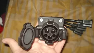 Cargador EV Vehículo Eléctrico J1772 Adaptador NEMA 5-15 Toma de Pared con Salida 240V x 3. - Imagen 1 de 10