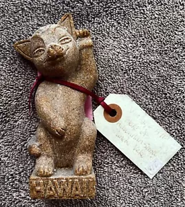 TIKI CAT MANEKI NEKO GOD OF WEALTH MADE IN HAWAII A Hip Original Vintage 4 in. - Picture 1 of 17
