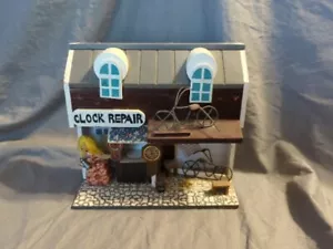 Vintage Holz 3D Diorama, ""Uhr Reparatur"" Schattenbox, 8""x7""x3"" - GEBRAUCHT - Bild 1 von 15