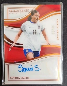 Sophia Smith 2023-24 Panini Immaculate Auto #IA-SS USWNT #68/99 - Imagen 1 de 2