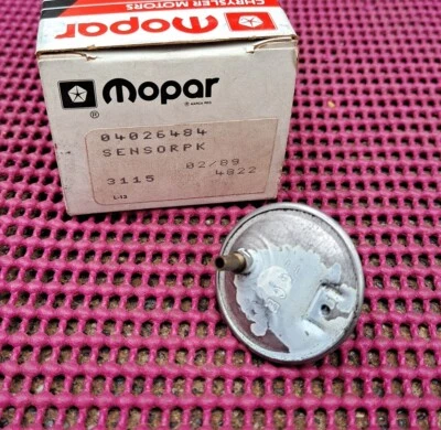 Dodge Chrysler 360 400 440 1975 1976 Plymouth nuevo en stock MoPar filtro de aire sensor de temperatura Foto 1 de 2