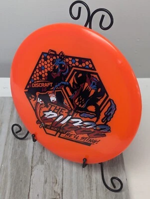 New Discraft Ledgestone 2025 Trifoil ESP Buzzz Midrange Golf Disc 173-174 Grams - Image 1 of 4