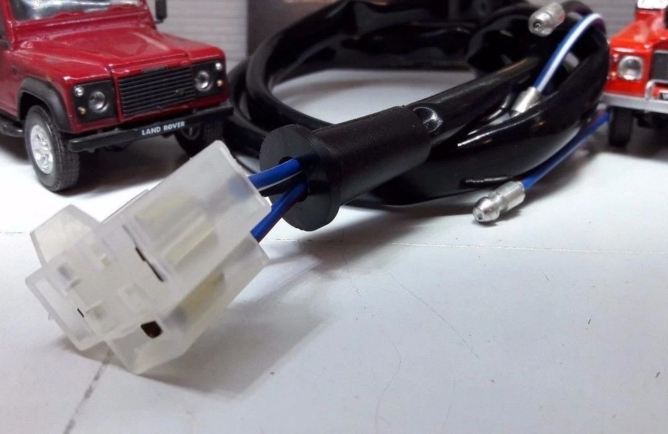 Land Rover Series 1 2 2a 3 Defender Headlight Headlamp Bulb H4 Adapter Loom - Image 1 of 1