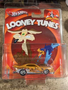 Hot Wheels Looney Tunes Chevy Camaro Coyote Road Runner pop culture NIB - Picture 1 of 9