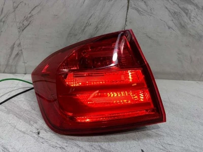 BMW 320I 328I 335I 2011 2015 luz trasera exterior OEM LH lado del conductor LED 63217259895 Foto 1 de 4