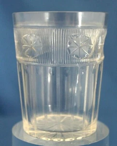 Hawkes Crystal 3 1/2" Unique Design Tumbler Signed With Trefoil + Hawkes Mark - Picture 1 of 6
