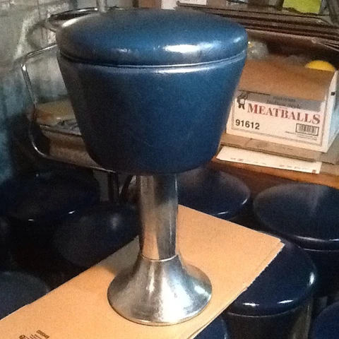 13 Matching Vtg Retro Mushroom Style 24" Bar Stools - Chrome Bases W/ 14" Seats Cover