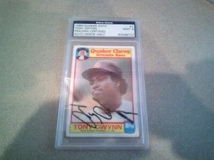 Tony Gwynn 1986 Topps Signed Quaker Oats Baseball #7 Padres PSA/dna auto mint 9 - Picture 1 of 1