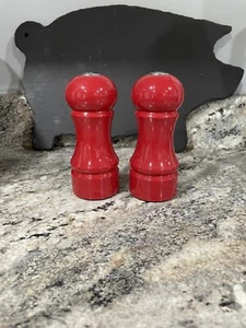 Trudea Madison Salt And Pepper Shakers 4 1/2 Inches Tall - Picture 1 of 5