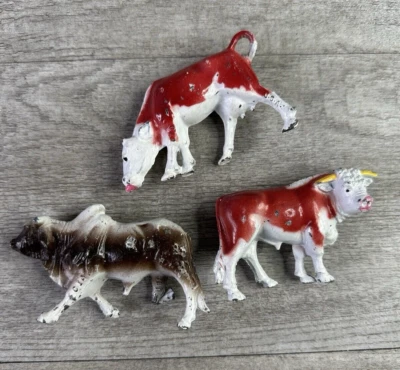 Lote de 3 FIGURAS DE PLOMO DE VACAS MANOIL HAPPY FARM SERIES VINTAGE EE. UU. Foto 1 de 4