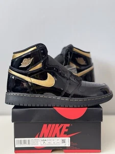 Jordan 1 Retro High Black Metallic Gold 575441-032 (GS) Size 7Y/8.5W - Picture 1 of 8