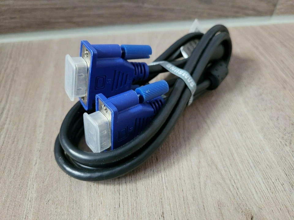 Samsung VGA-Kabel 1,5 m, Signal D-Sub TO D-Sub (BN39-00244H) - Bild 1 von 1