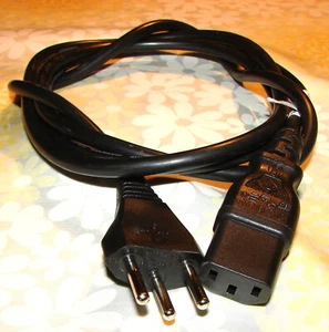 Netzkabel 3pol. schwarz 1,8 m SCHWEIZER STECKER - Zdjęcie 1 z 1