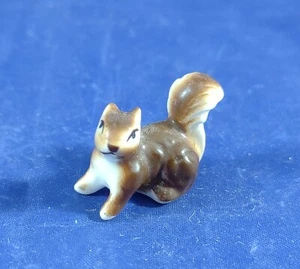 Vintage Miniature Bone China Brown Squirrel Figurine Nice - Picture 1 of 4