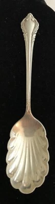"Cuchara de concha de azúcar Grand Recollection de plata esterlina vintage siglo 6""" Foto 1 de 4