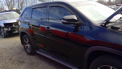 Used Front Right Door Assembly Front fits: 2018 Toyota Highlander Front Right Gr Foto 1 de 4