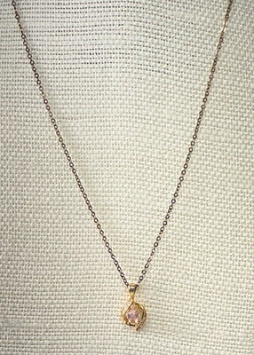 Avon Necklace Gold Tone Pale Pink Crystal Pendant Lot 81C - Image 1 of 3