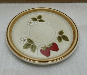 Mikasa Stone Manor Luscious #F5809 Saucer Strawberries Japan - Picture 1 of 2