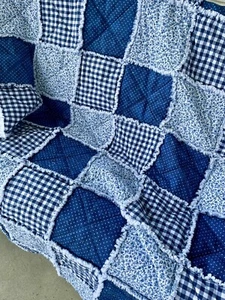 New Throw Size Rag Quilt Handmade Navy And White - Picture 1 of 3