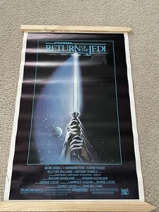Vintage Return Of The Jedi Star Wars 1983 LIGHTSABER STYLE A ORIGINAL 22x34 0724 - Picture 1 of 8
